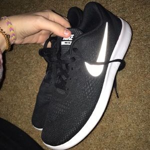 Women’s Nike Free Rn Excellent